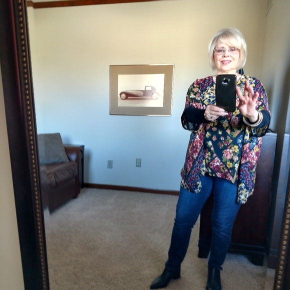 Meet your Posher, Linda - Picture 2 of 3